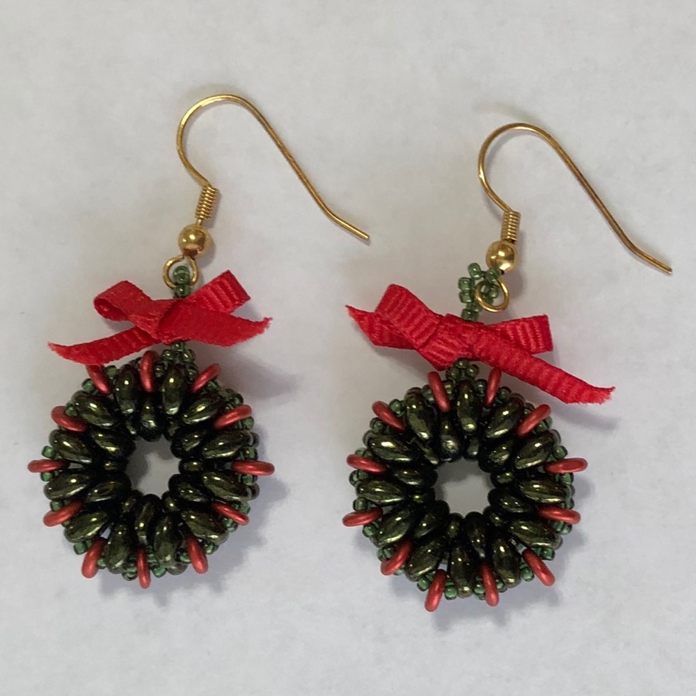 Christmas wreath earrings